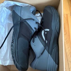 Head Men's Black and Gray Athletic Shoes